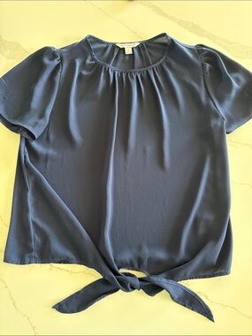 Navy Short-Sleeve Tie-Hem Blouse